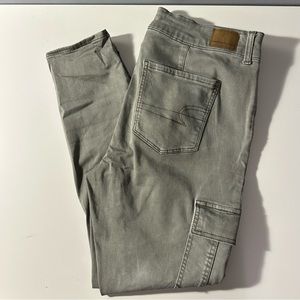 EUC AE Next Level Stretch Cargo Jegging size 16 Regular in Olive Cargo
